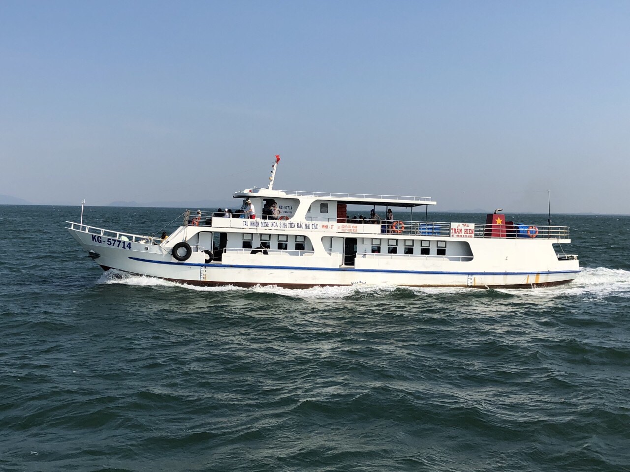 Tàu Minh Nga đi đảo Hải Tặc Kiên Giang